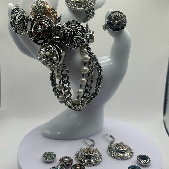 Authentic 💕GORGEOUS LOT of Ginger Snap Jewelry 🔥🔥 - Picture 9 of 17